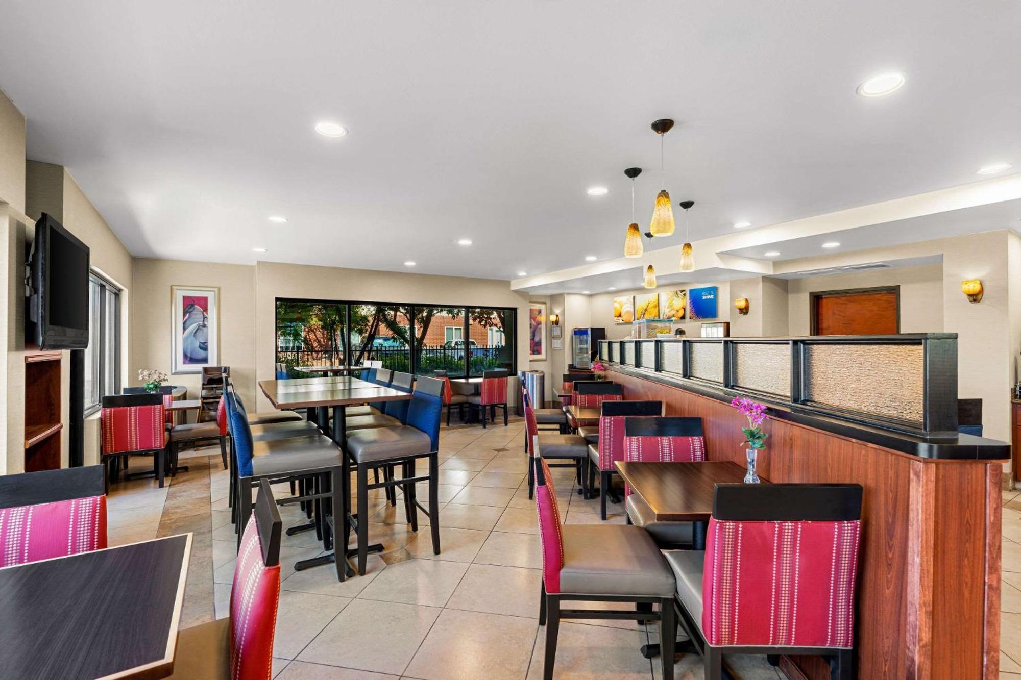 Comfort Suites Vacaville-Napa Valley Area Exterior foto