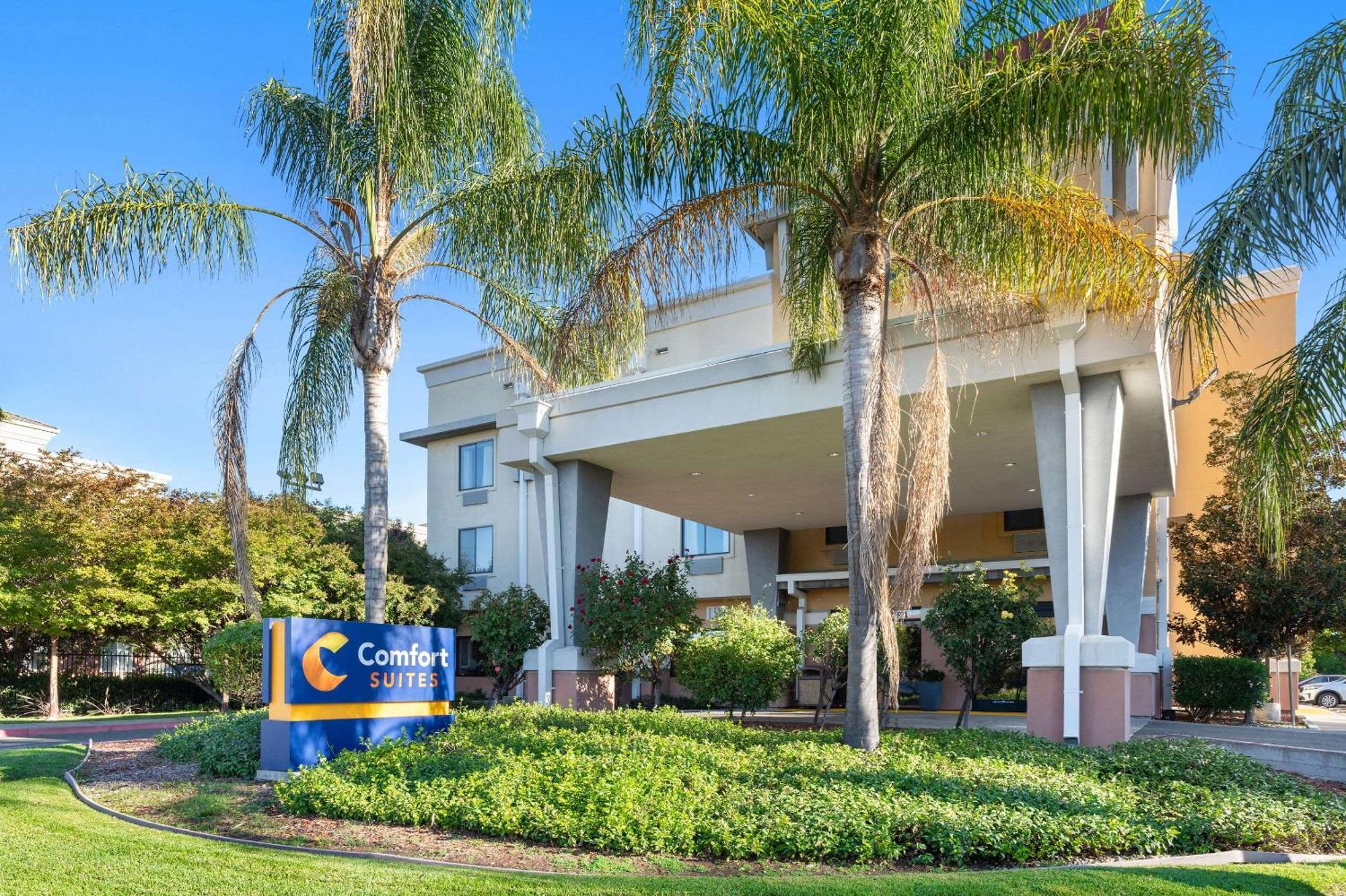 Comfort Suites Vacaville-Napa Valley Area Exterior foto